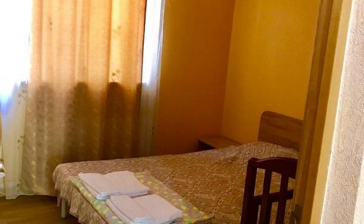 2-комнатная квартира. Частный сектор ул. Ленина 137/а". Адлер