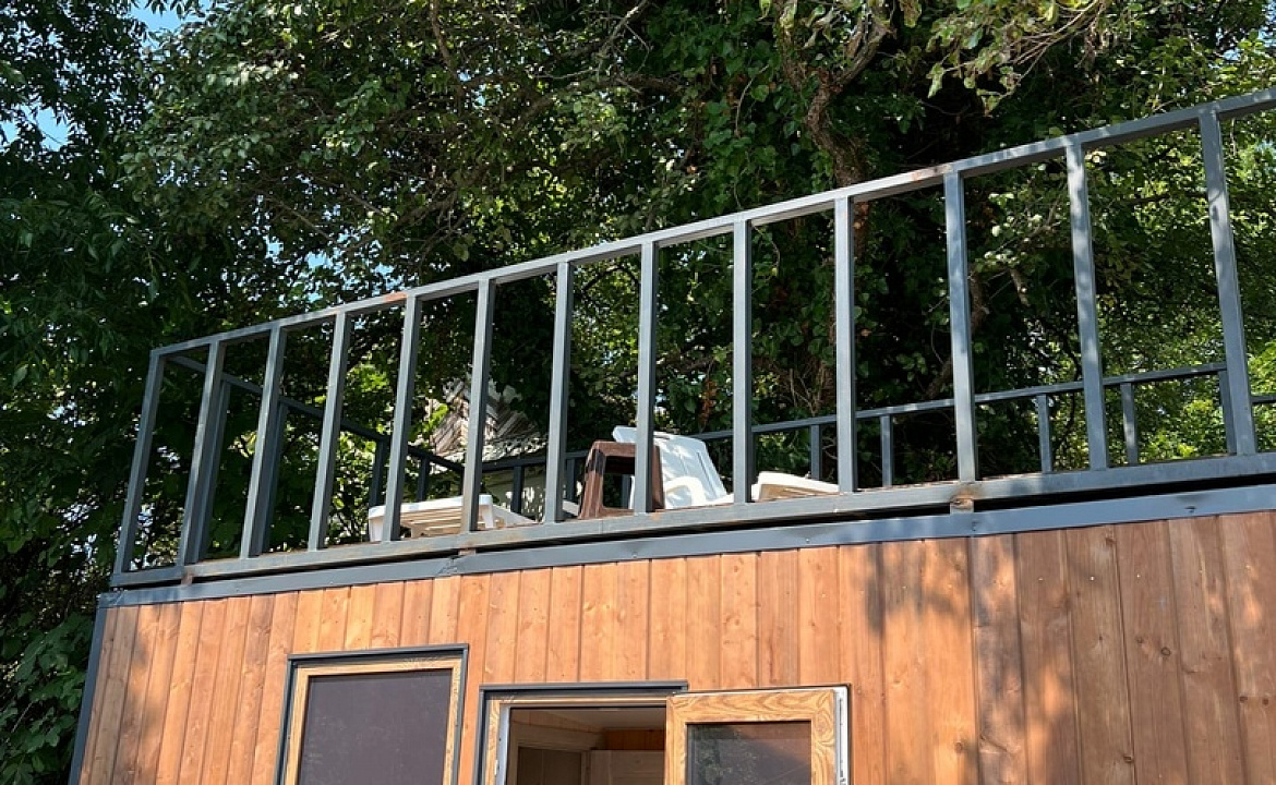 Малый дом . Гостевой комплекс "Атмосфера". Сухум