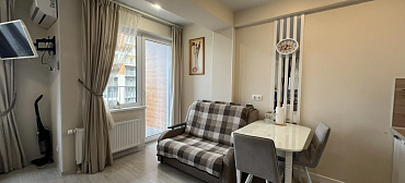 Стильный апартамент у моря