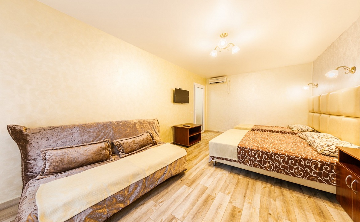 4-5-местный с террасой. База отдыха "Тюльпан". Витязево