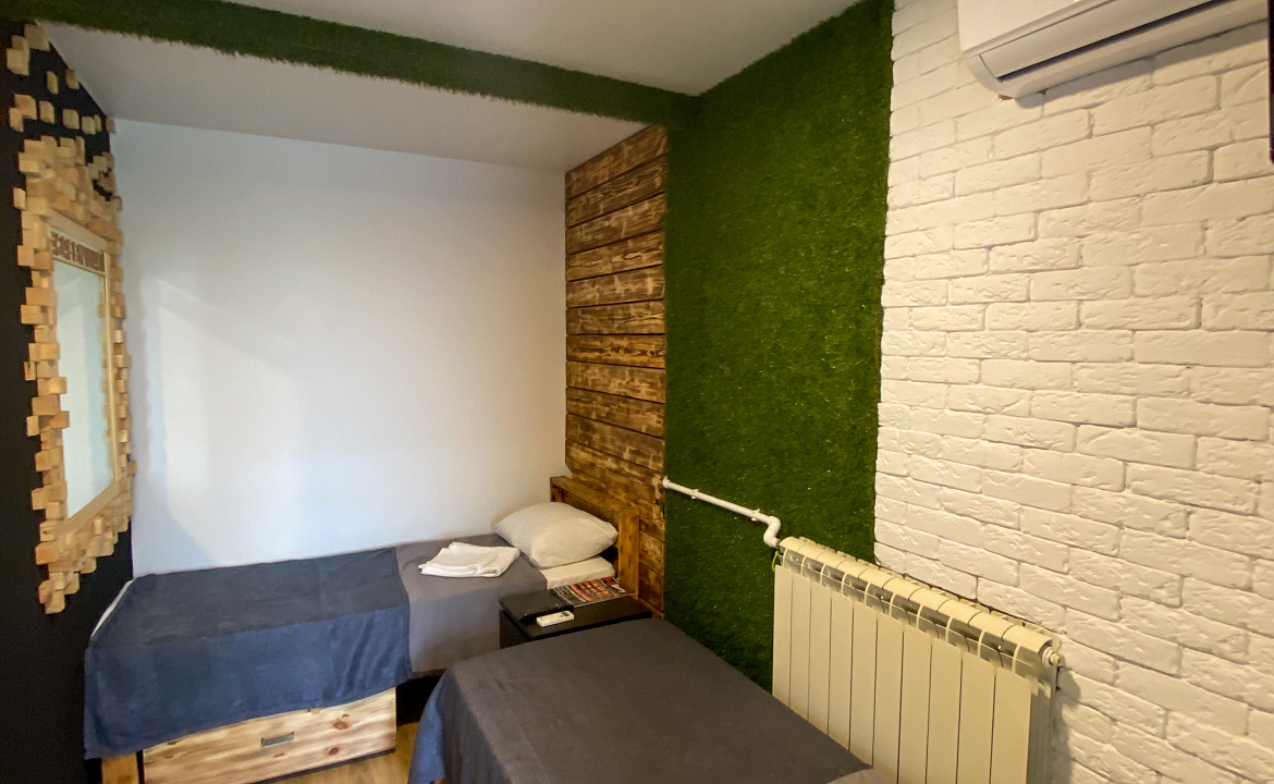 Двухместная комната на втором этаже 3. Гостевой дом GreenWall. Анапа