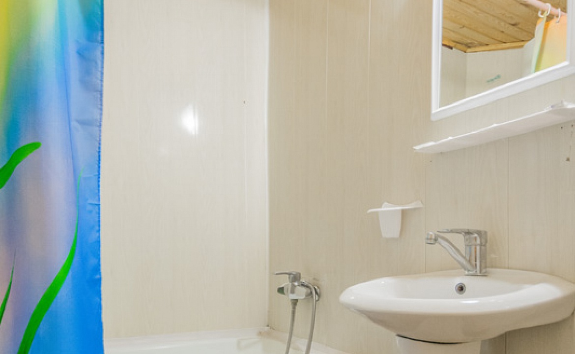 Сруб. Гостиница "Караголь". Коктебель