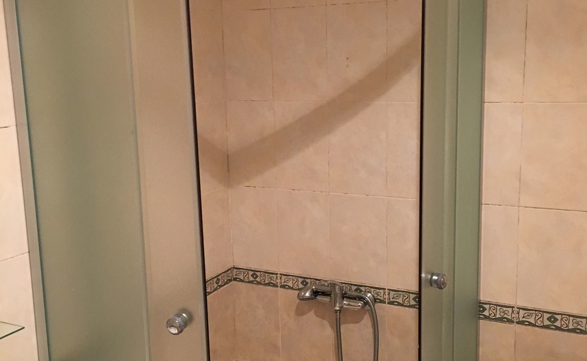 Семейный номер Люкс с французским балконом. Эллинг "Селена". Отрадное