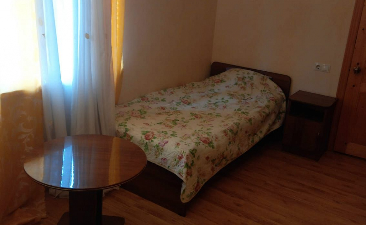 3х местный. Гостевой дом "Вавилон". Гудаута