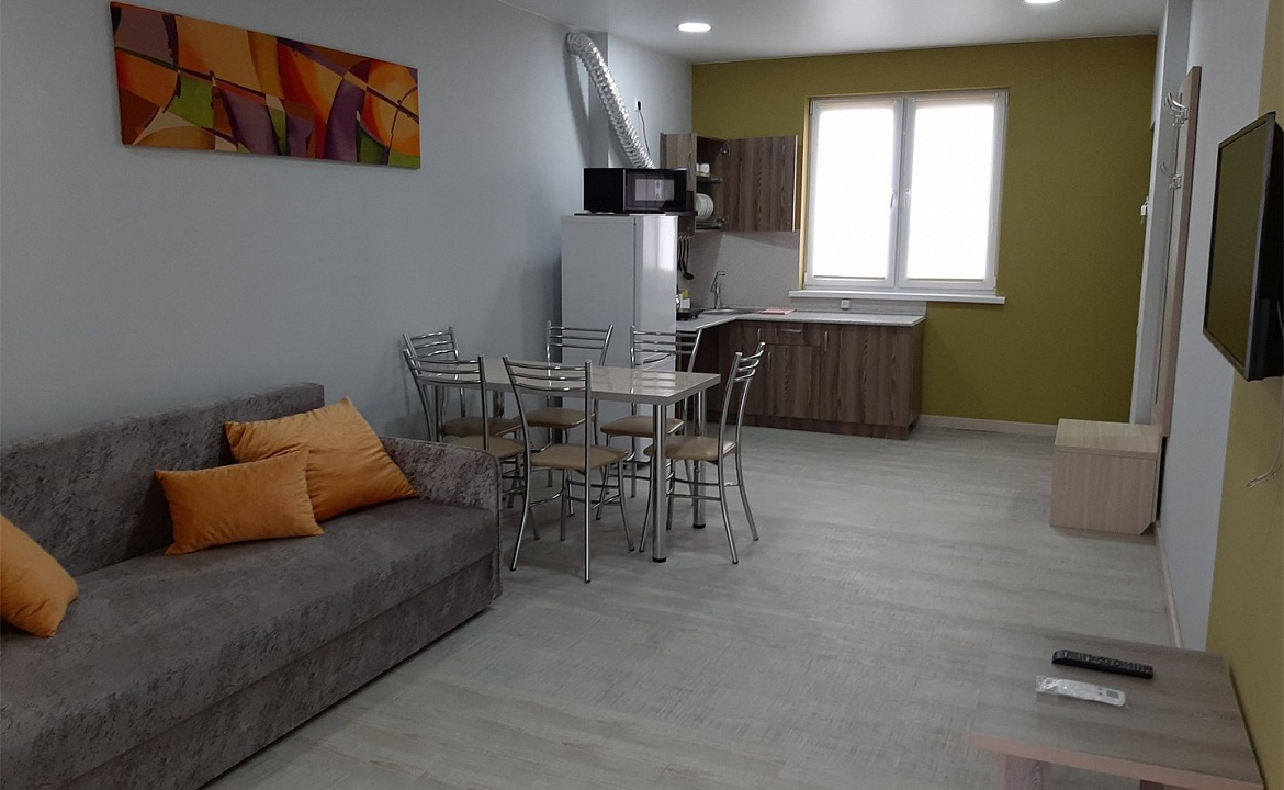 Двухкомнатные Апартаменты (большая семья). АПАРТ-ОТЕЛЬ «ЛЕРО». Керчь