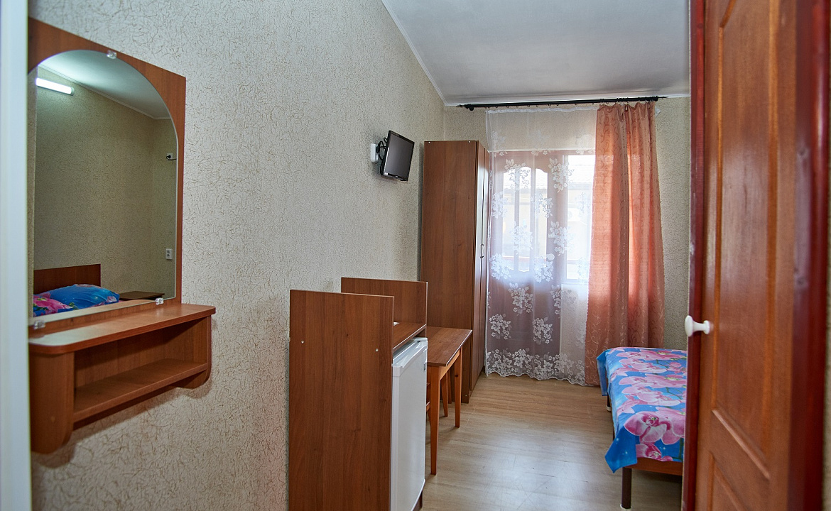 СТАНДАРТ 2Х МЕСТНЫЙ НОМЕР С БАЛКОНОМ КОРПУС №2, КОРПУС А, 2 ЭТАЖ. База отдыха "Ока". Благовещенская