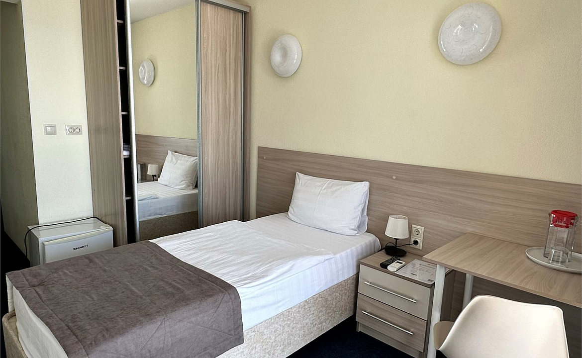 Одноместный номер с балконом. Курортный отель COOCOOROOZA. Сочи