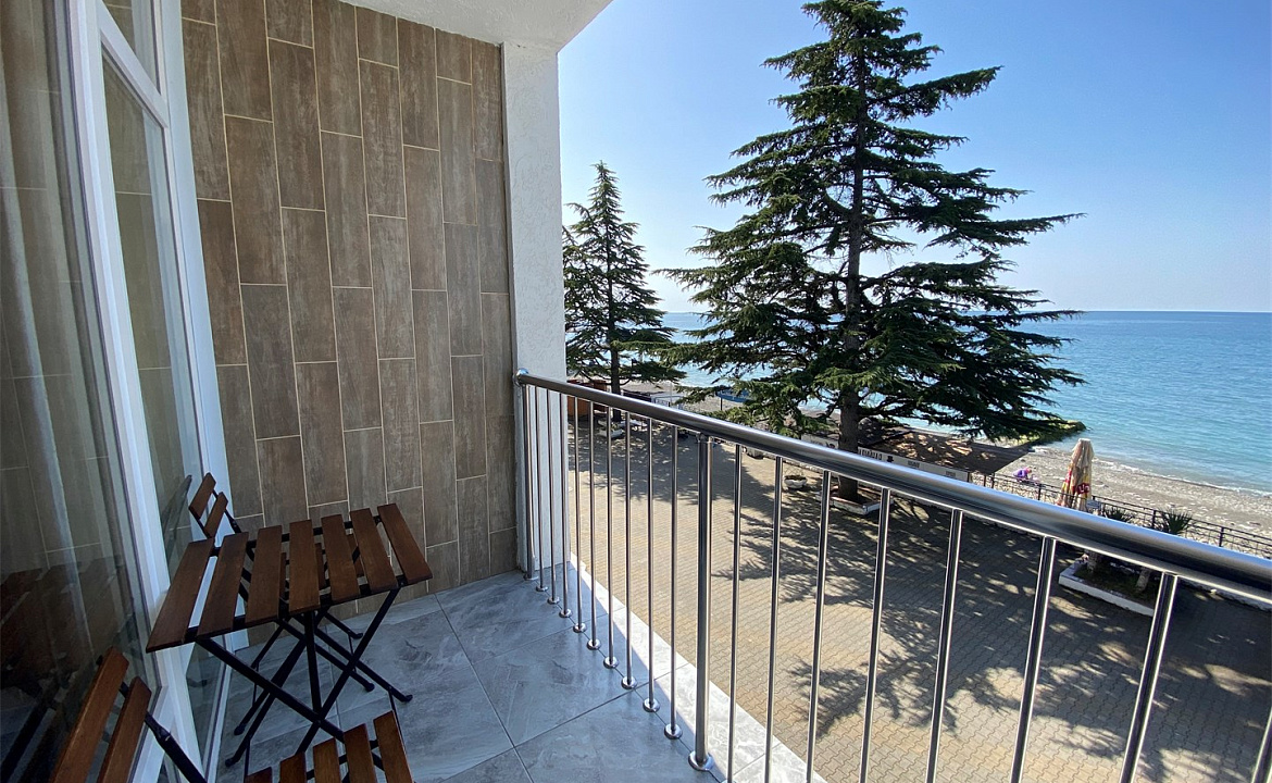 Улучшенный номер с балконом. Курортный отель COOCOOROOZA. Сочи