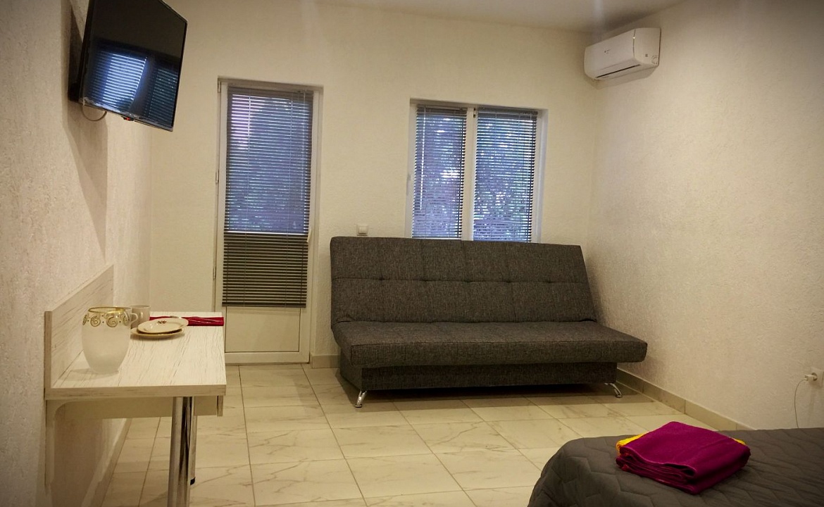 Семейный номер с видом на море. Гостевой дом Маяк. Кабардинка Семейный номер с видом на море. Гостевой дом Маяк. Кабардинка