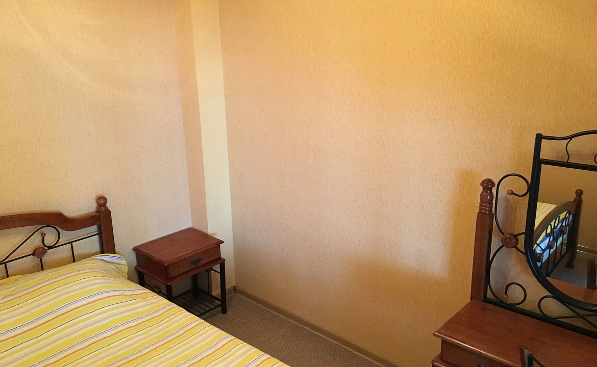 Номер с террасой шестиместный. Эллинг "Селена". Отрадное