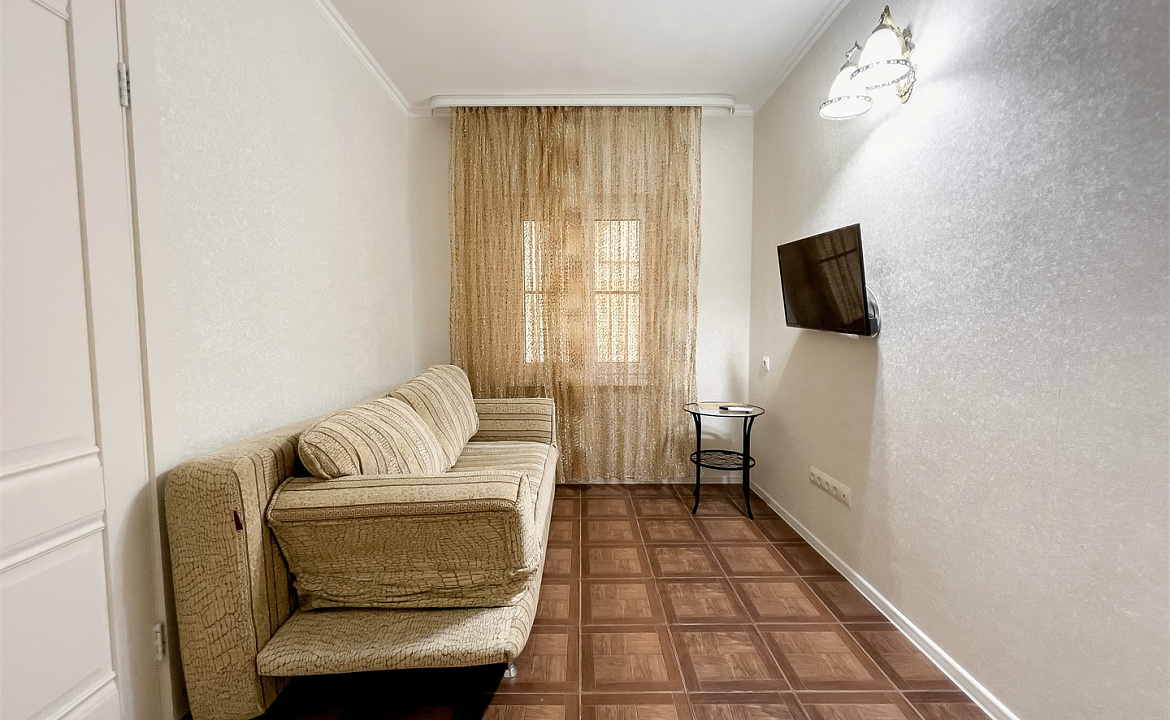 Апартаменты двухкомнатные с террасой. Отель "VIVA Лариса". Адлер