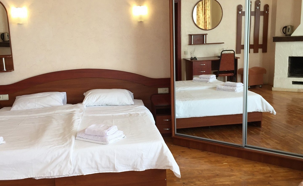 Номер Семейный улучшенный. Гостевой дом «Крым Ностальжи». Оползневое