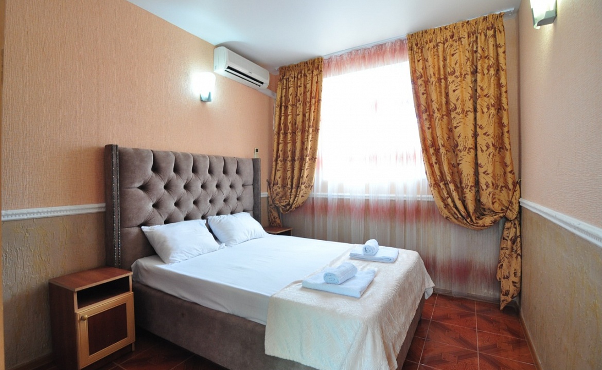 2-местный номер Стандарт. Гостевой дом "Спартак". Витязево 2-местный номер Стандарт. Гостевой дом "Спартак". Витязево