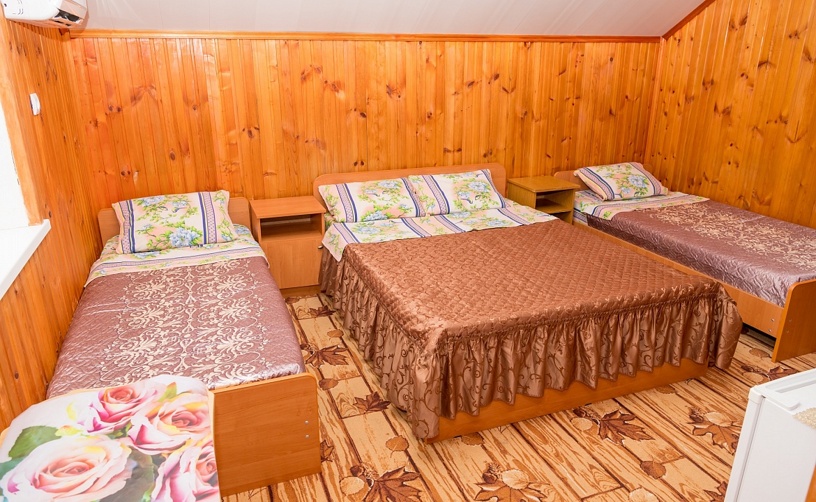 Четырехместный номер эконом класса. Гостевой дом "Ника" - Анапа. Анапа