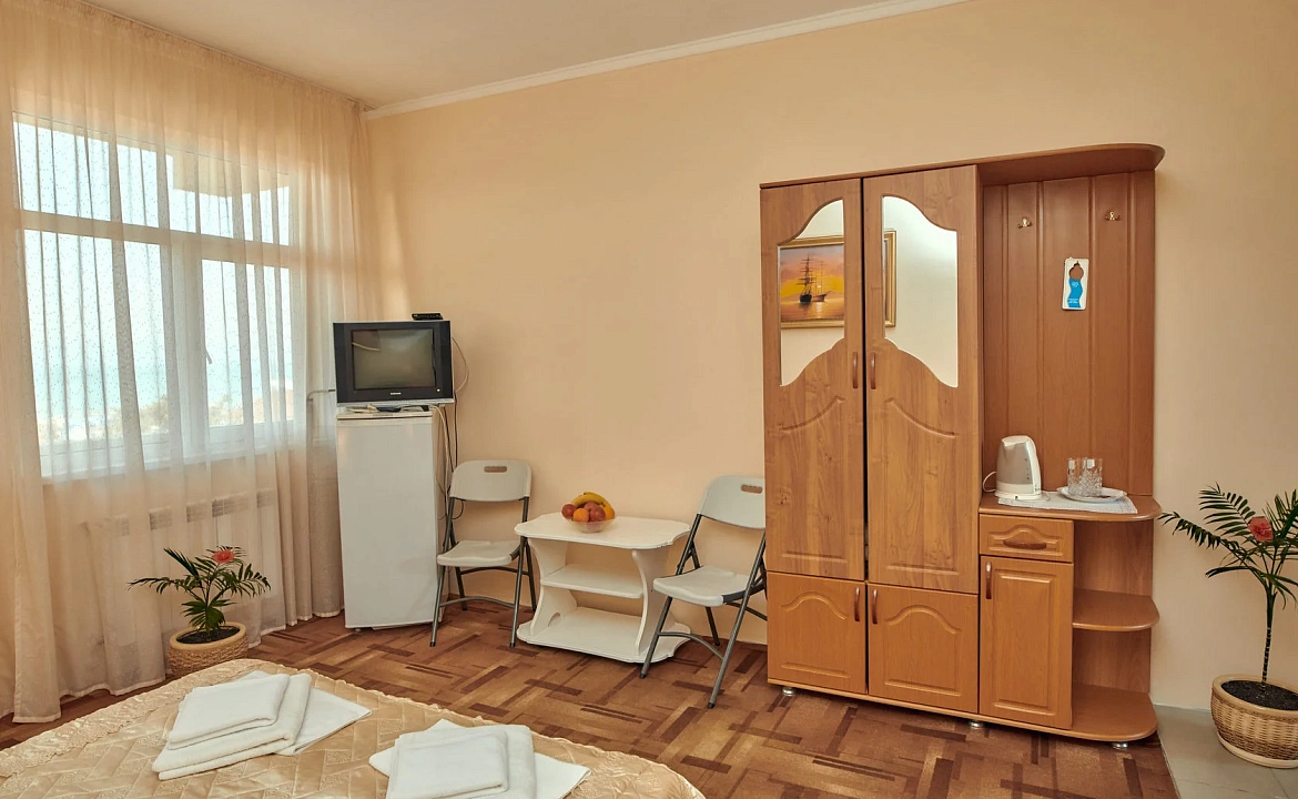 Стандарт. Отель Глобус. Лоо Стандарт. Отель Глобус. Лоо