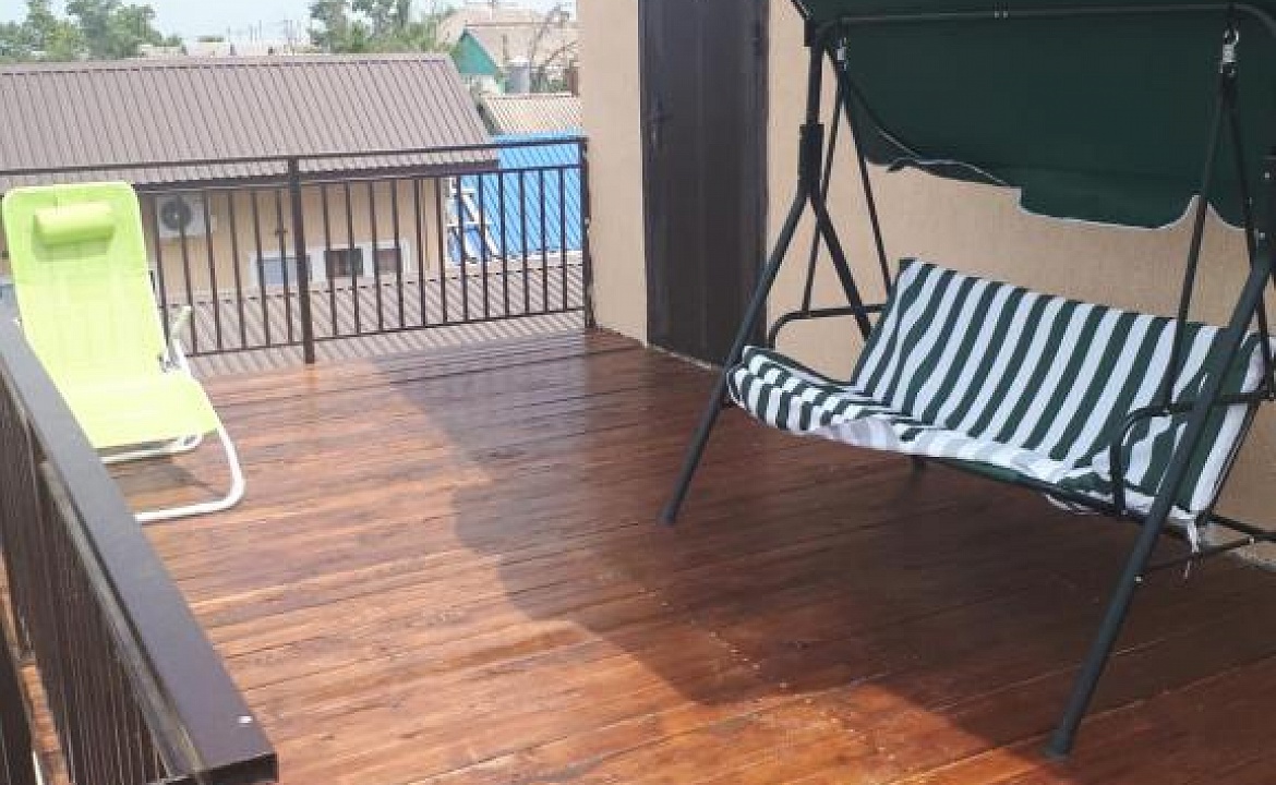 2-х комнатный с террасой. Гостевой дом "Сокол". Должанская