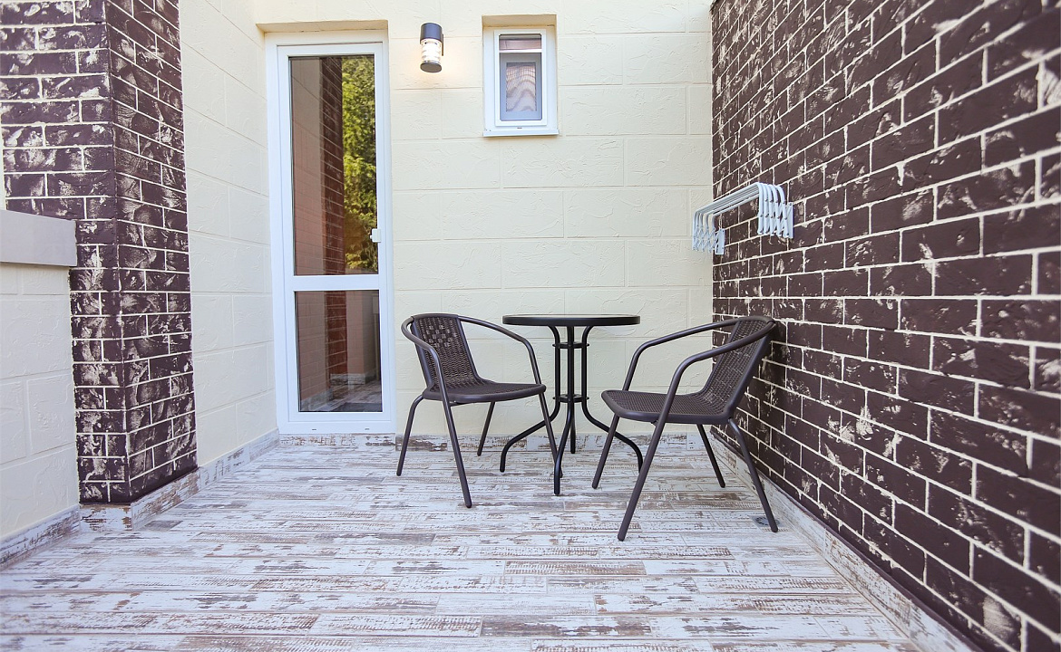 2-х местный номер с балконом. Апарт-отель «Близнецы». Адлер