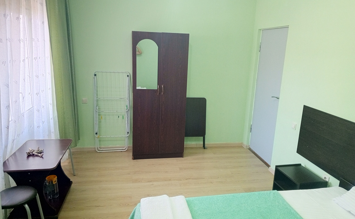 Стандартный Двухместный с доп. местом и балконом. Отель "Гермес" . Вардане Стандартный Двухместный с доп. местом и балконом. Отель "Гермес" . Вардане