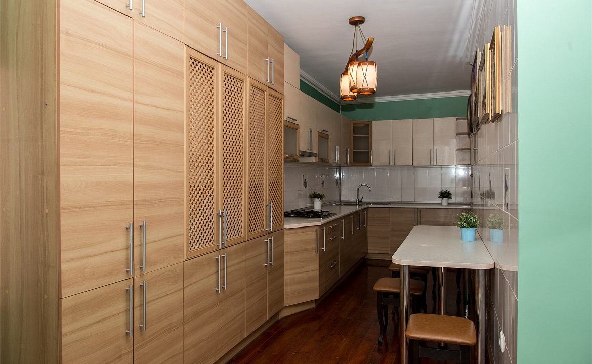 Апартаменты семейные с видом на море. Гостевой комплекс "Чижик Пыжик". Никита