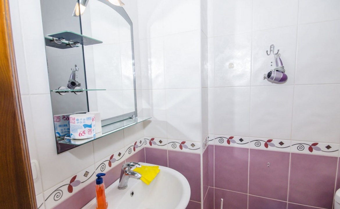 ПОЛУЛЮКС. Отель "Седьмое небо". Утёс