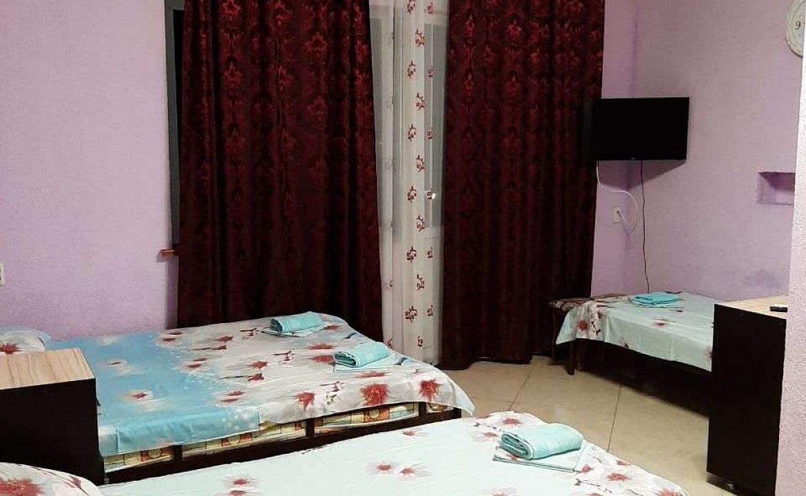 С удобствами на 2, 3, 4 и 5 человек. Гостевой дом ОРИОН. Ольгинка С удобствами на 2, 3, 4 и 5 человек. Гостевой дом ОРИОН. Ольгинка