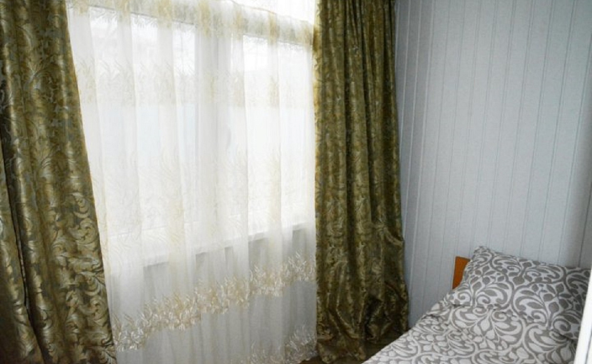 1-но комн квартира в центре п Лазаревское. 1-но комн кв у жд. Лазаревское