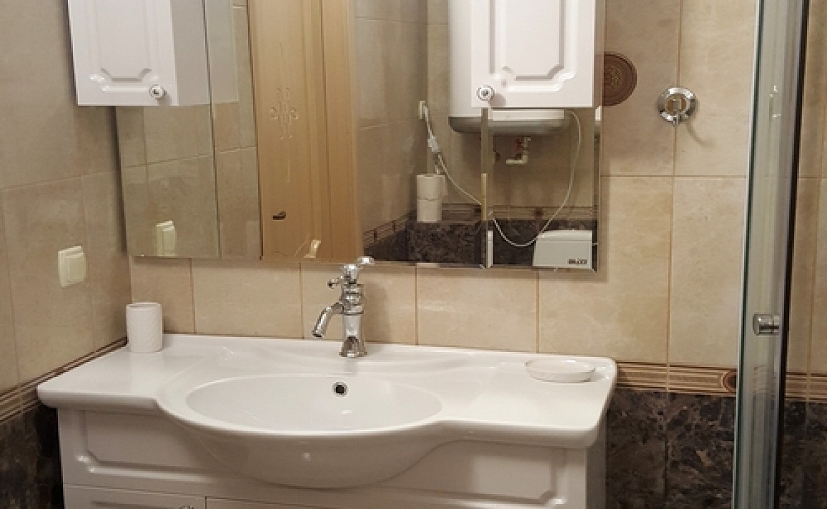 Апартаменты 1 этаж. Эллинг «Приморец». Приморский