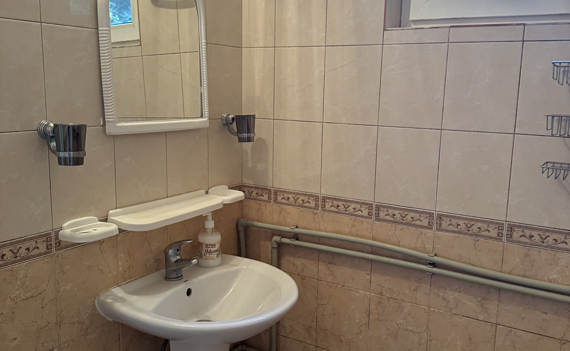 1 комнатный номер с балконом  . Гостевой дом "Пантера". Гагра