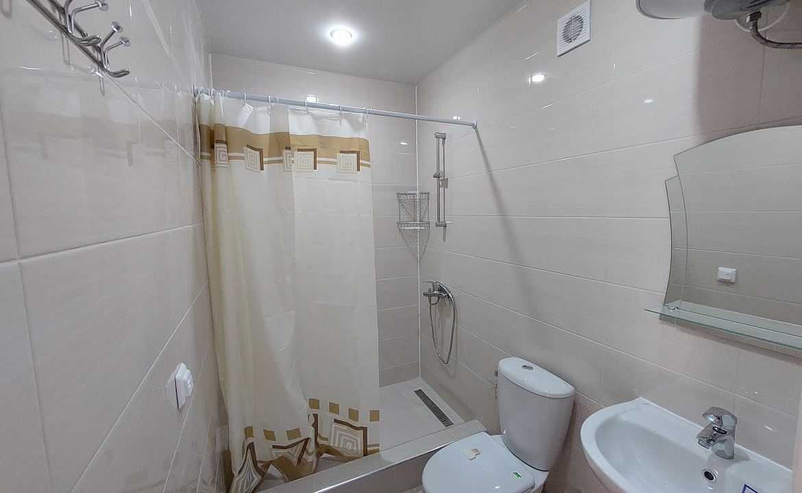 Комфорт с видом на сад. Гостевой дом ЛЕТО. Пицунда