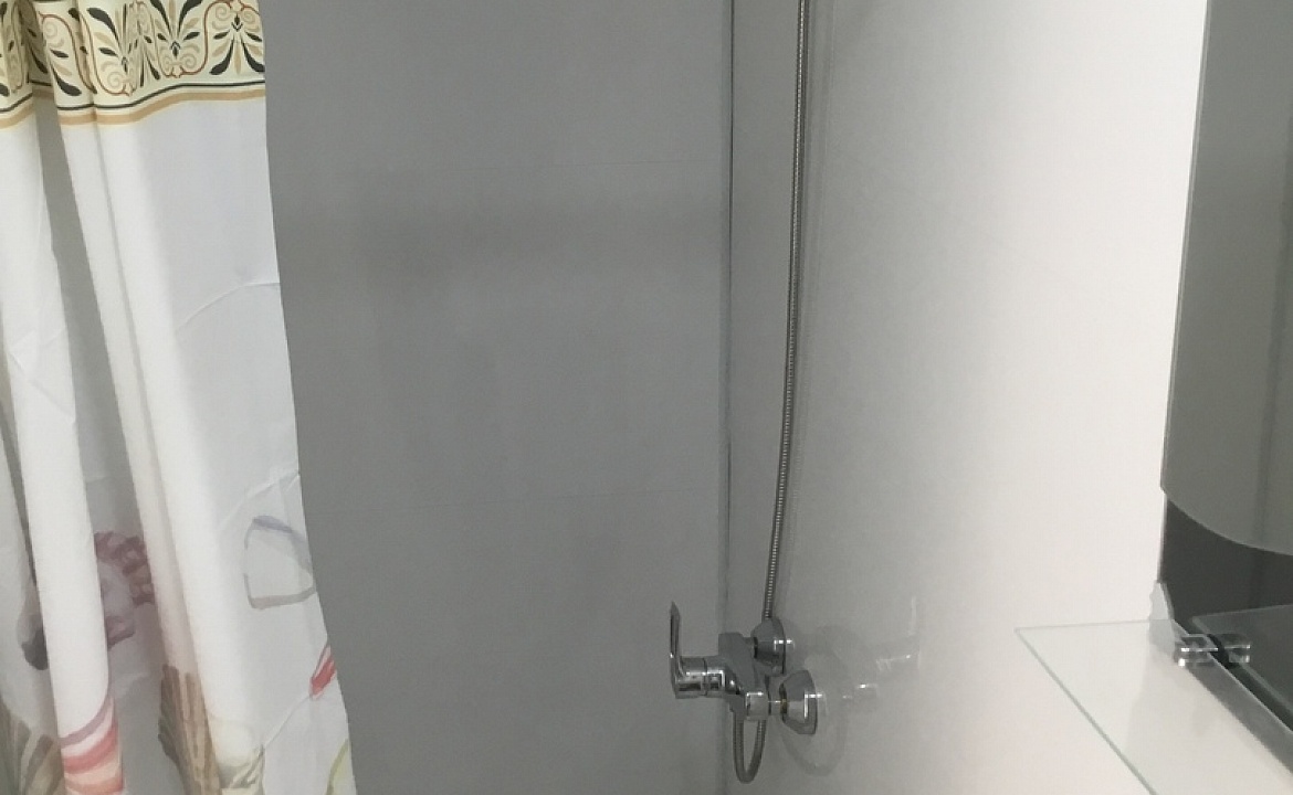 Номер для 4-5 человек. Гостевой дом «Лазурное». Лазурное