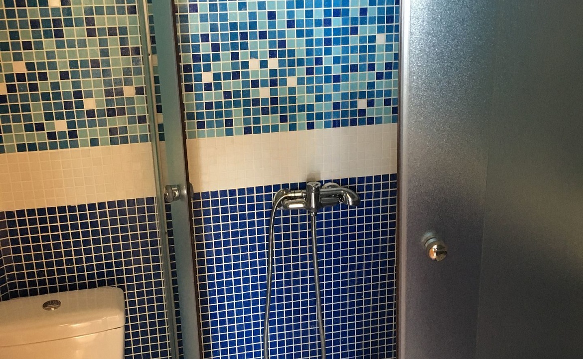 Шестиместный с видом на море. Эллинг "Селена". Отрадное