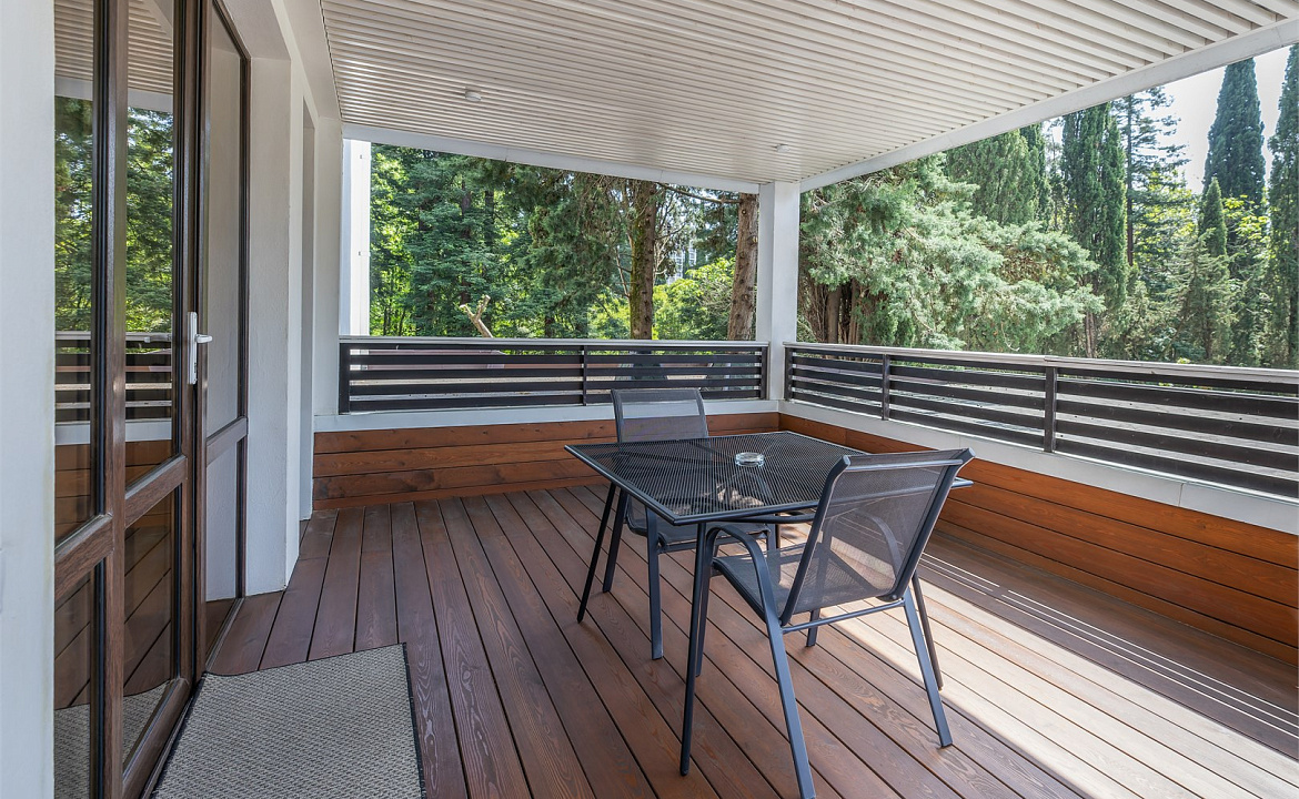 Полулюкс с террасой. Отель Портобелло Сочи. Адлер