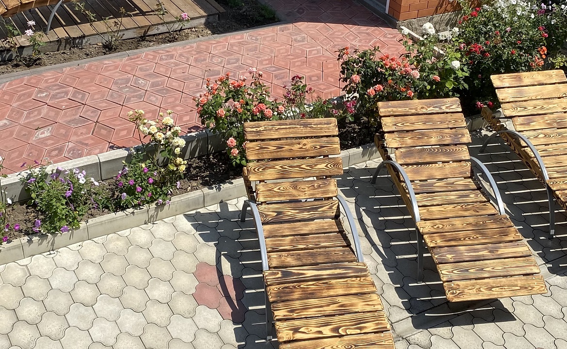 Двухкомнатный номер со своей кухней. Гостевой дом 7Я. Голубицкая