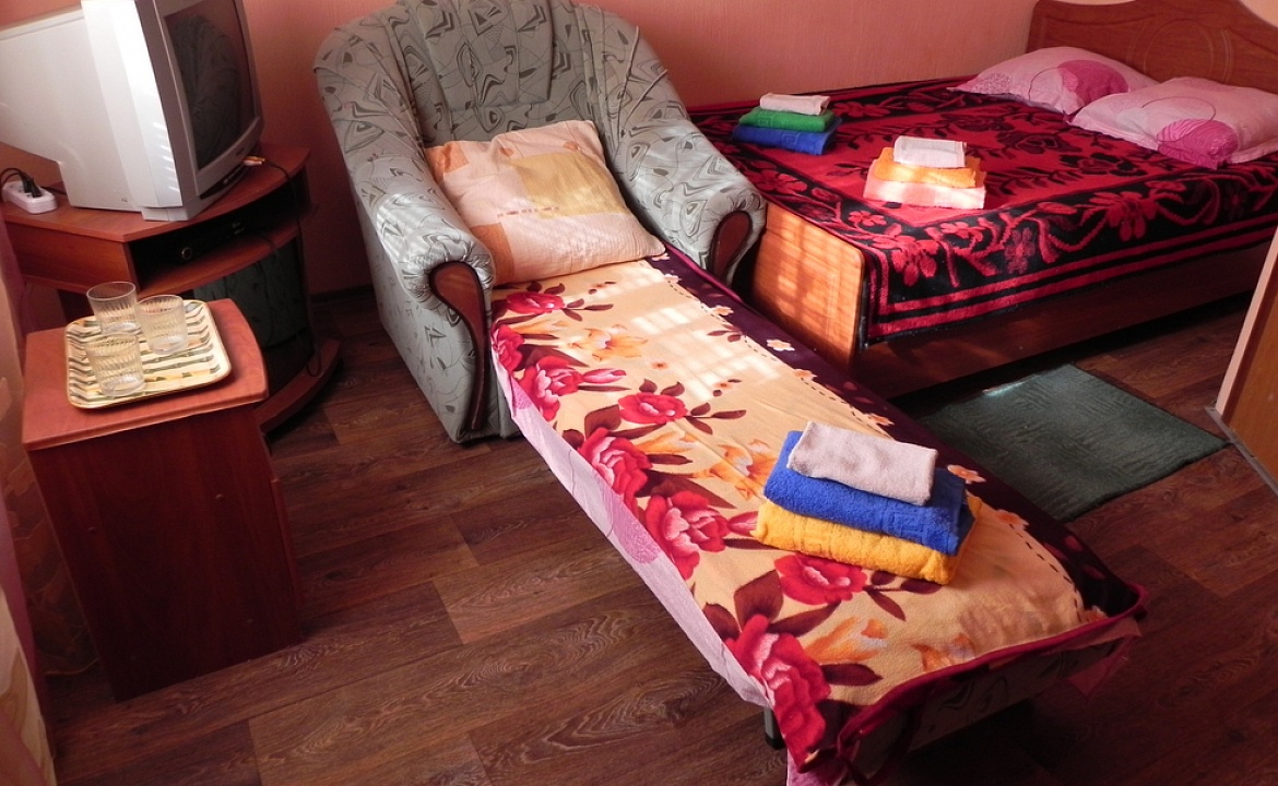 2-3-4-местный номер. Гостевой дом "Вероника". Штормовое