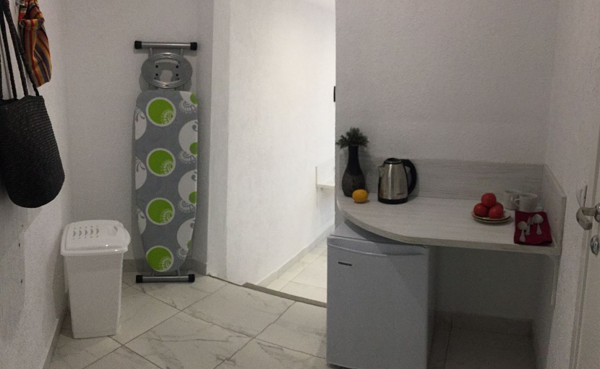 Семейный номер с боковым видом на море. Гостевой дом Маяк. Кабардинка