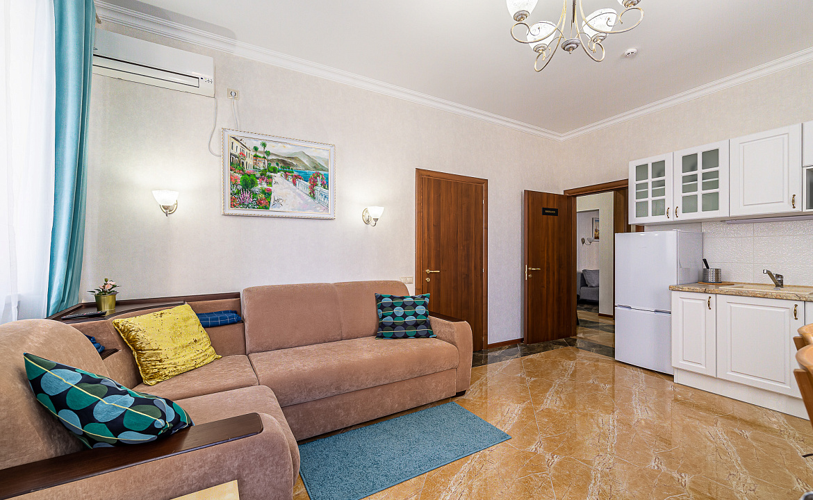 3 комнатная квартира в центре Сочи рядом с крупнейшим пляжным комплексом Ривьера. Уютные Квартиры в центре Сочи рядом с крупнейшим пляжным комплексом Ривьера. Сочи