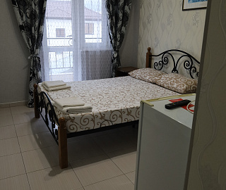 Двухместный номер. Гостевой дом "Семья" - Геленджик. 