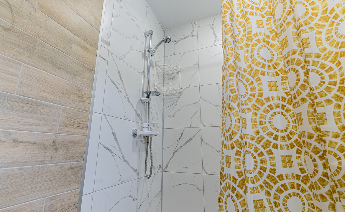 Номер категории «Комфорт» №2. Abrau Family. Абрау-Дюрсо