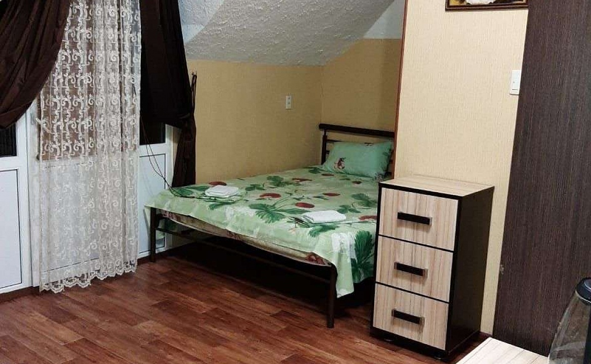 С удобствами на 2, 3, 4 и 5 человек. Гостевой дом ОРИОН. Ольгинка С удобствами на 2, 3, 4 и 5 человек. Гостевой дом ОРИОН. Ольгинка