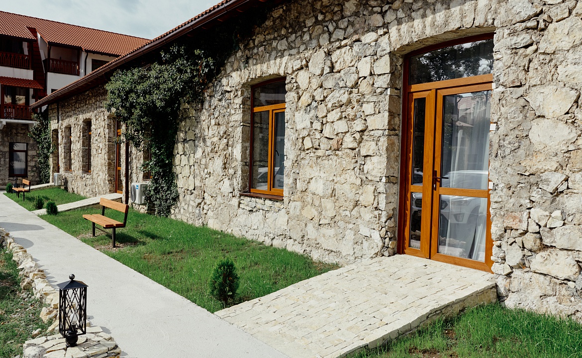 Апартаменты студия. Отель «Абаата». Гагра