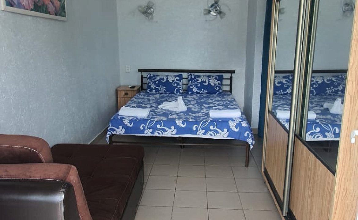 С удобствами на 2, 3, 4 и 5 человек. Гостевой дом ОРИОН. Ольгинка С удобствами на 2, 3, 4 и 5 человек. Гостевой дом ОРИОН. Ольгинка