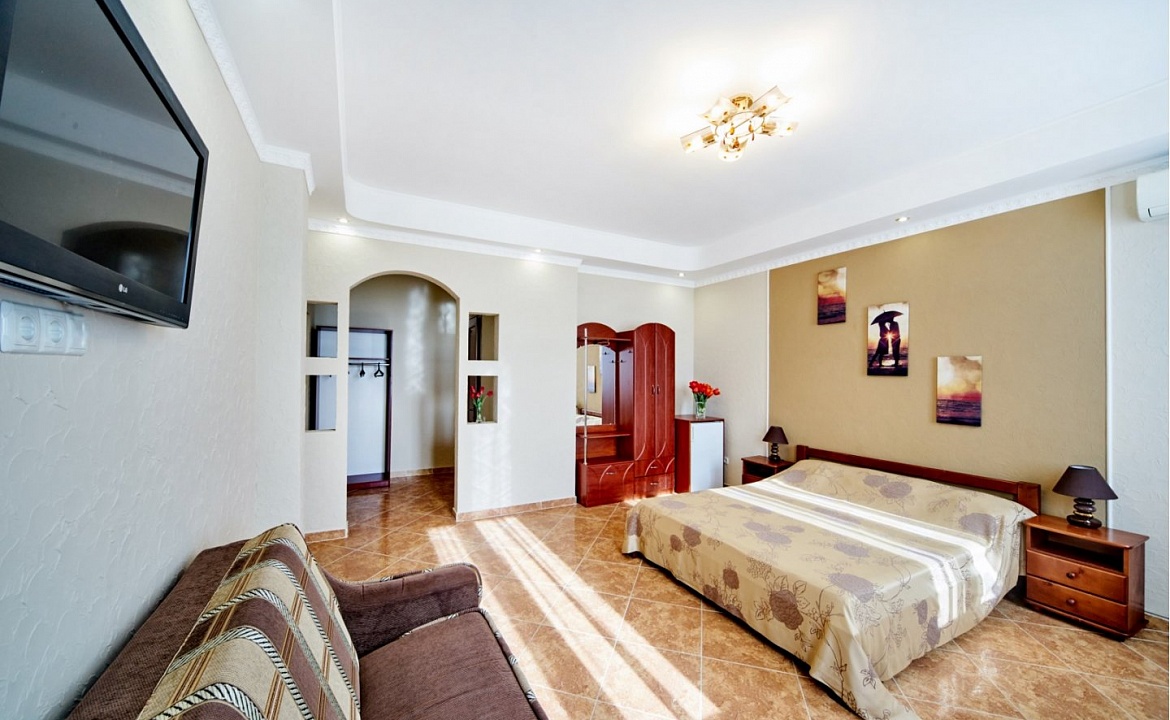 «Комфорт». Гостевой дом «Миру Мир». Заозерное