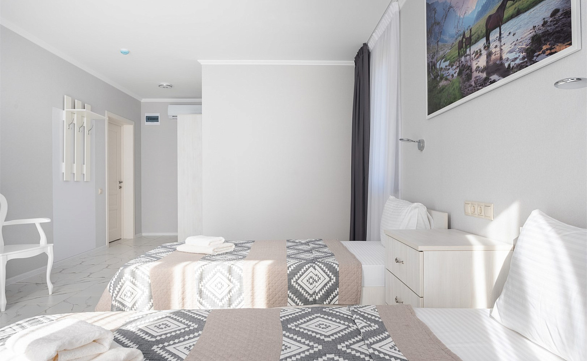 Комфорт. Отель "Горная Кадриль". Красная Поляна