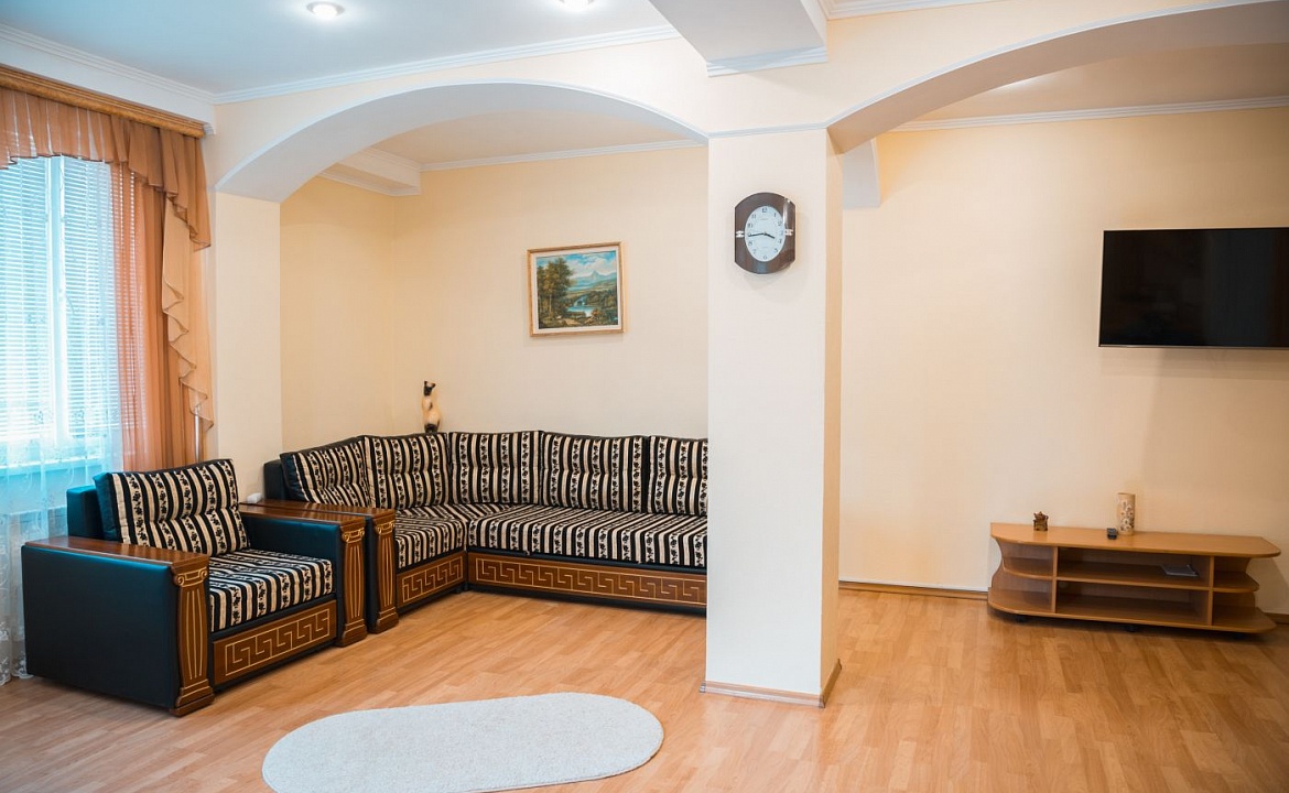 Апартаменты. Гостевой дом частный "Мид". Ялта