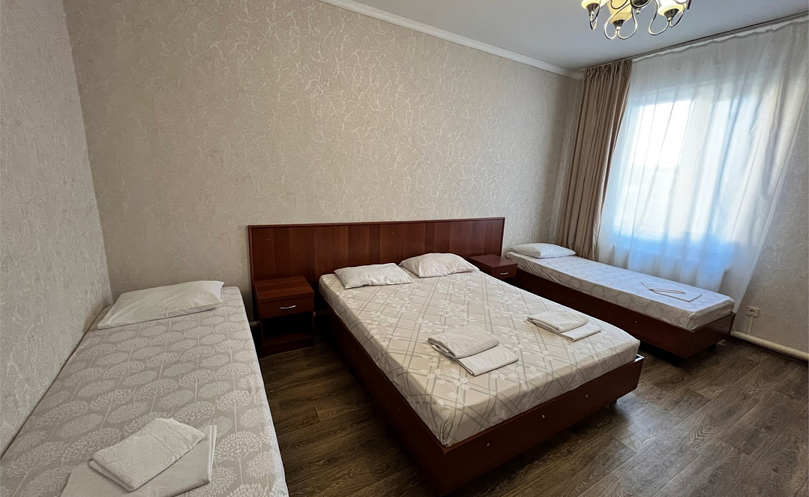 Четырехместный номер стандарт категории. Апарт-отель Самара. Адлер