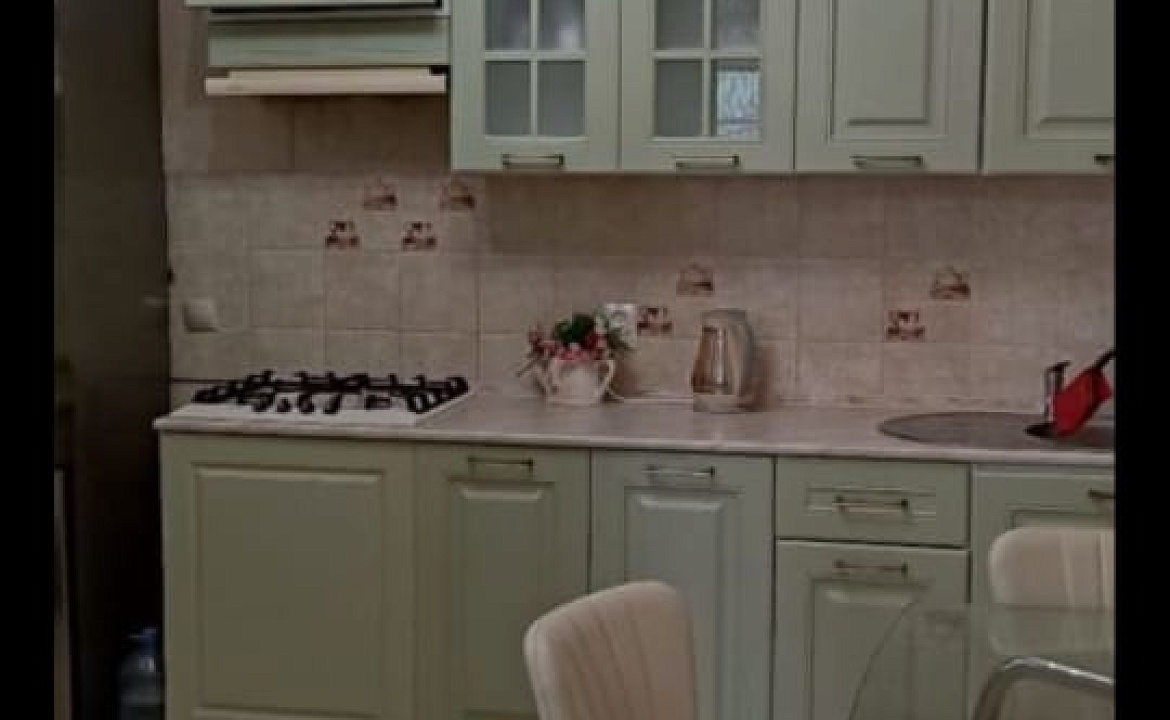 Четырёхместный люкс с кухней. "Брио" частный сектор. Геленджик