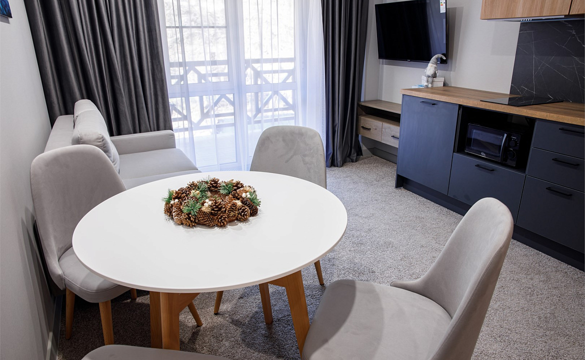 Фэмили с балконом. Отель "Панорама Ачишхо". Красная Поляна