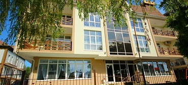 Отель "Браво" в Ольгинке        