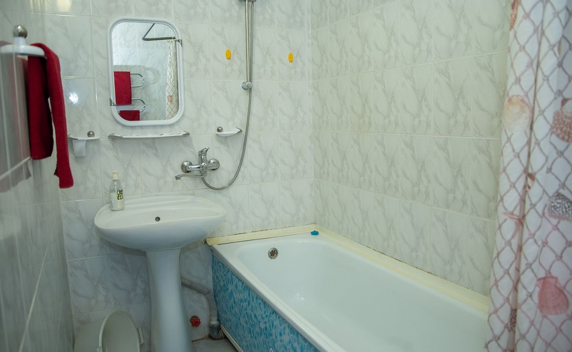 Семейный. Гостевой дом "Дельфин" - Голубицкая. Голубицкая