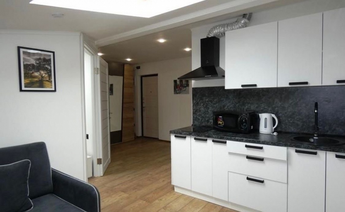 Квартира под ключ. Квартира в многоквартирном доме Апартаменты Цветочная. Адлер